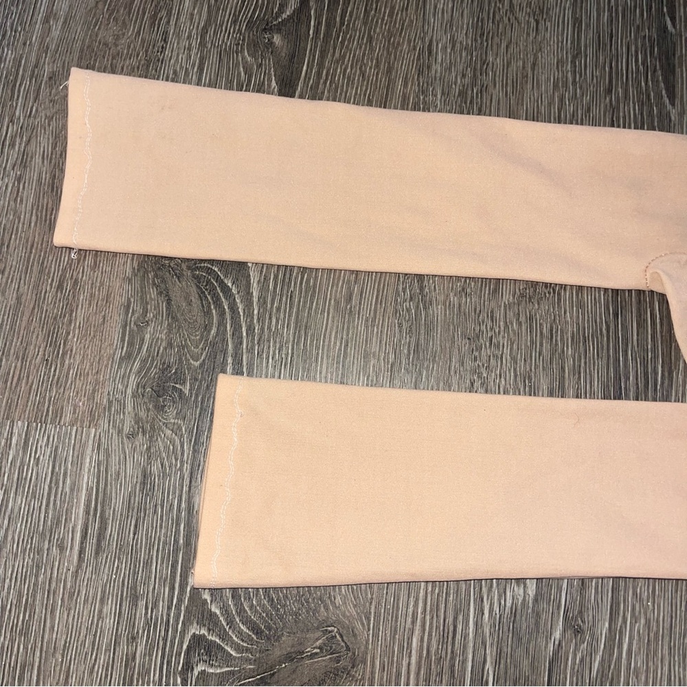 Vintage nude arm gloves - Picture 3 of 6